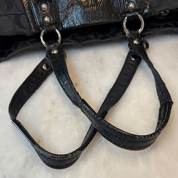 Coach Ashley Signature “C” Logo Sateen Carry-All - Picture 10 of 16